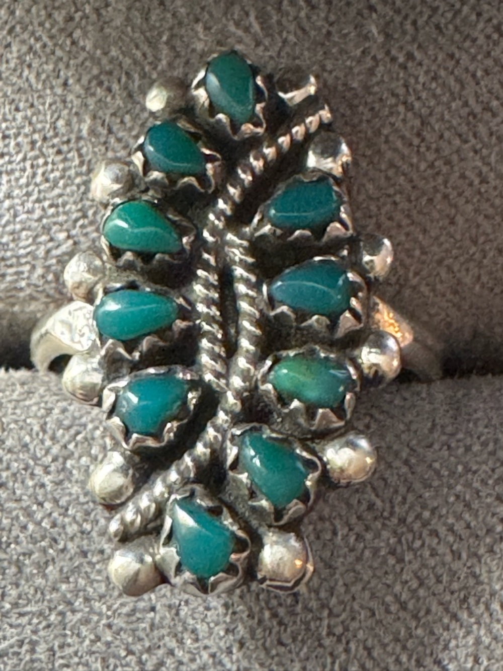 Zuni Sterling Silver Turquoise Cluster Ring Size 4.75 - Petit Point Style - Picture 5 of 9